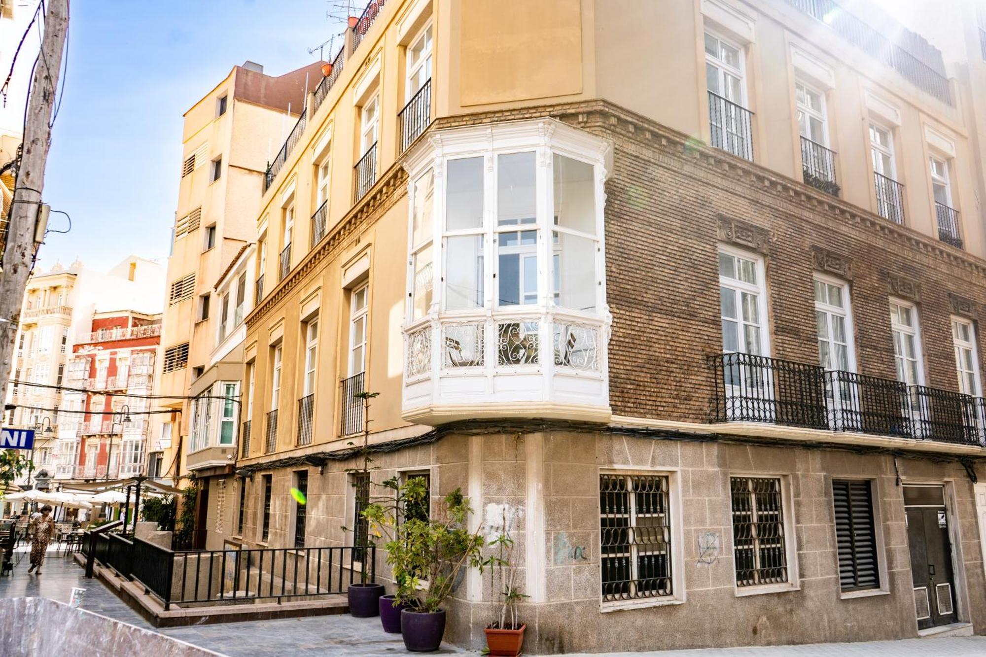 Apartamentos Turisticos Gran Via By Cartagenaspain Exterior foto